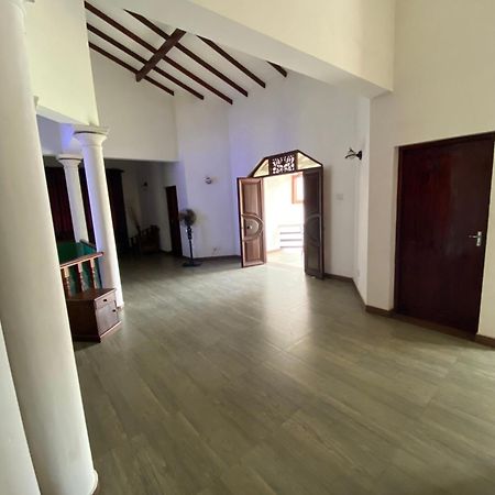 The Serene House Negombo Luaran gambar