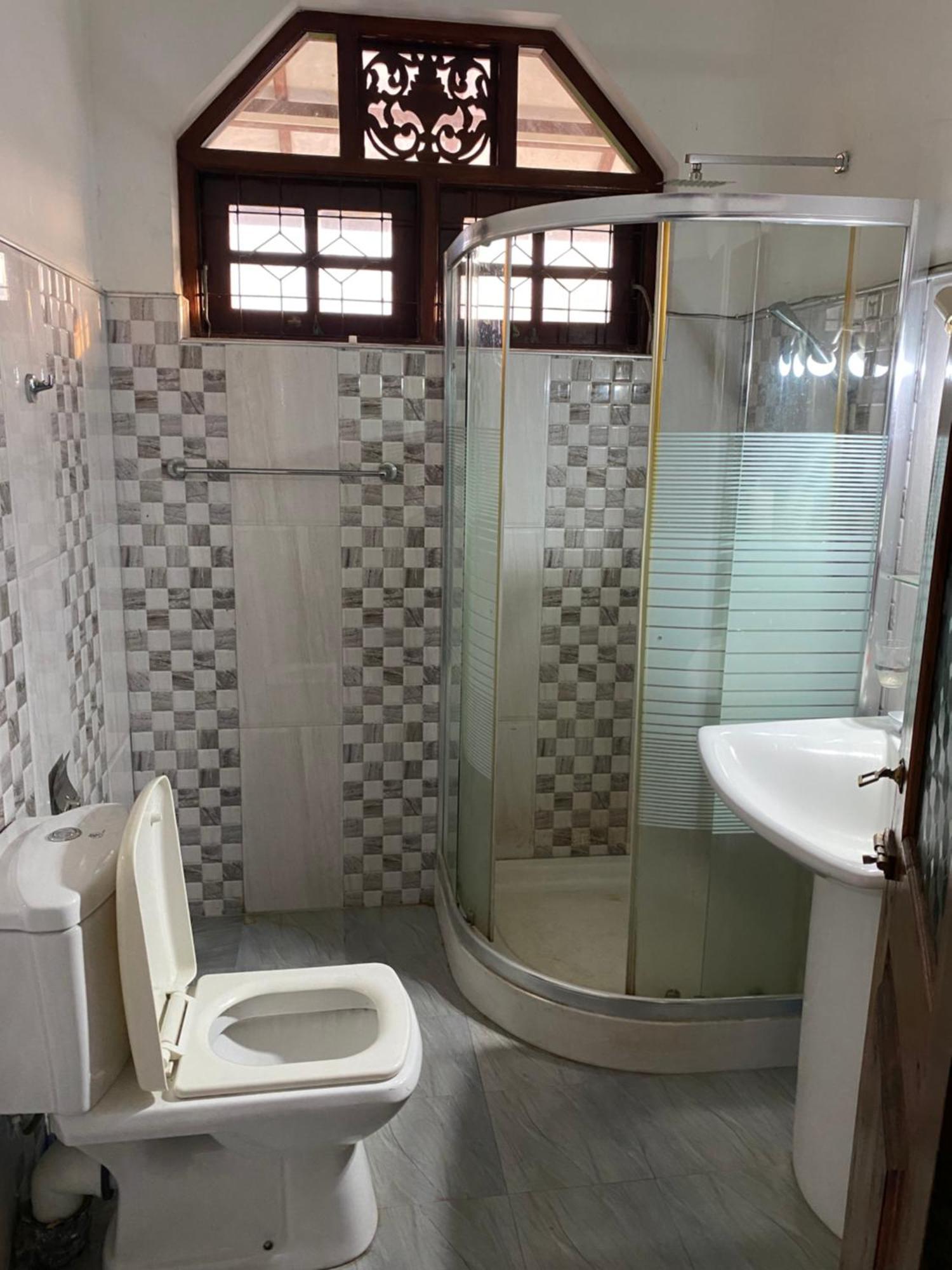 The Serene House Negombo Luaran gambar
